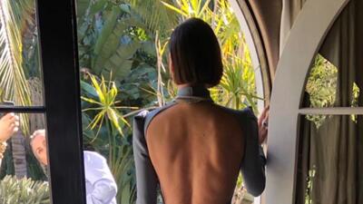 Kırmızı halıda Charlize Theron fırtınası