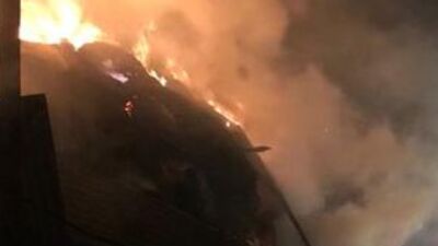 Bayburt'ta korkutan yangın! Evlere ve ahırlara sıçradı