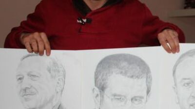 İşitme engelli oğlu çiziyor, o maketini yapıyor!