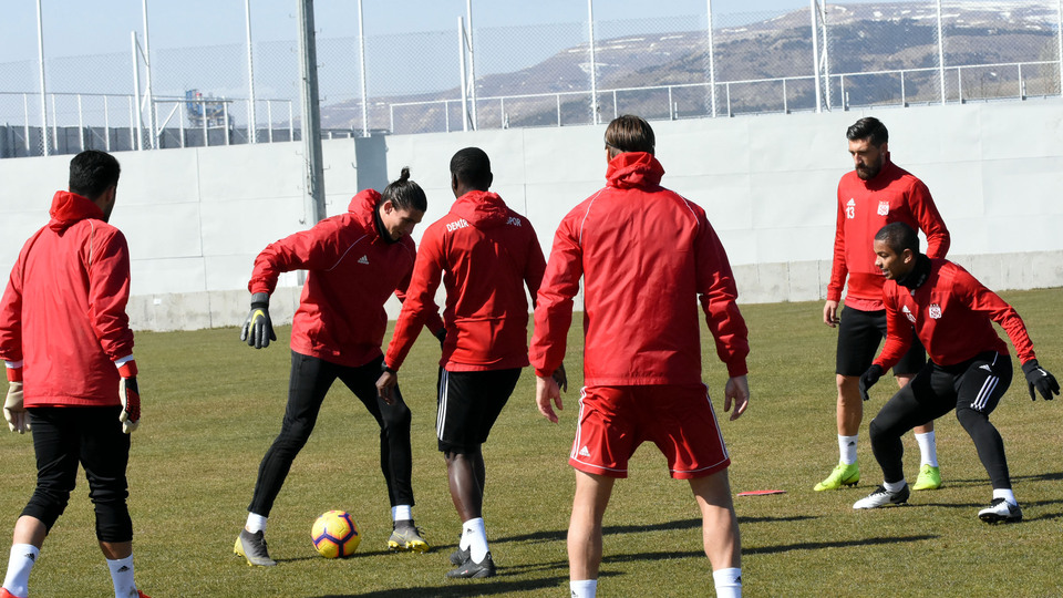 Sivasspor'da Bursaspor mesaisi başladı