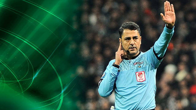 Derbide kritik VAR kararları!