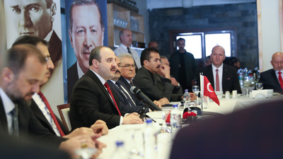 Bakan Varank: Sanayi üretimindeki eğilimin yakın takipçisiyiz
