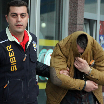 Polis onu 8 saat bekledi! Suçüstü yakalanınca: 'İlk kez yaptım'