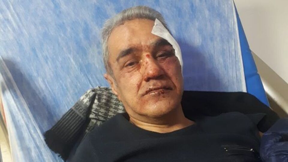 Doktora hasta yakınından öldüresiye dayak!