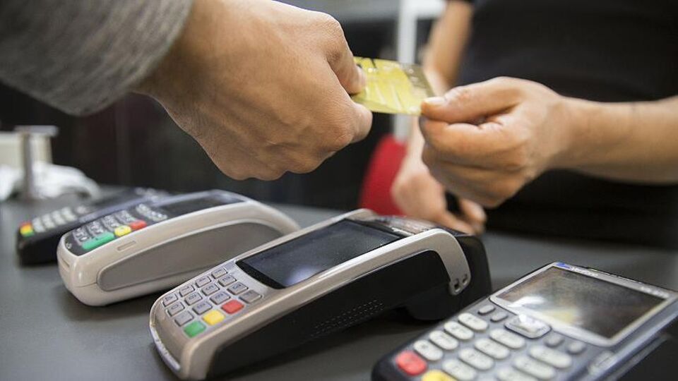 Kredi kartı harcamaları ocakta yüzde 15 arttı
