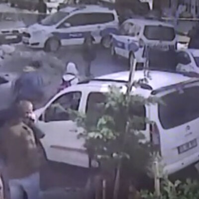 Boşanmak isteyen karısının babaevini bastı