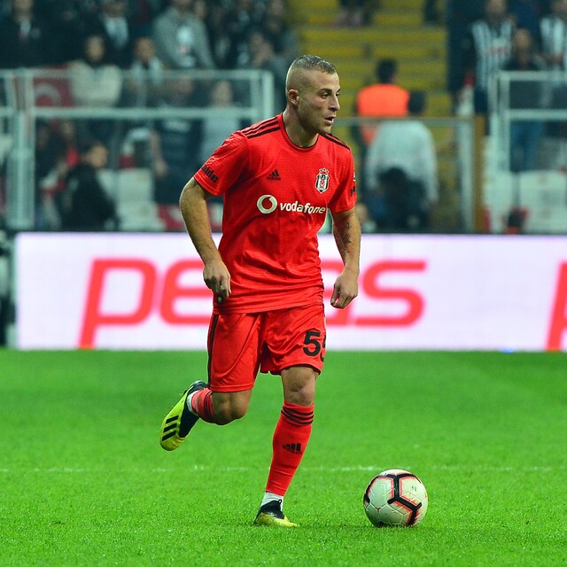 "Pes eden taraf ben olmayacağım"