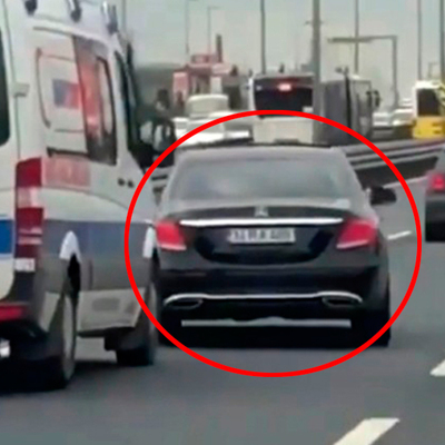 Ambulansa yol vermemek için yaptıkları bu kadarına da pes dedirtti