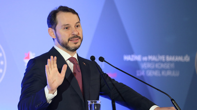 Albayrak: Enflasyon hedeflediğimiz yönde gidiyor