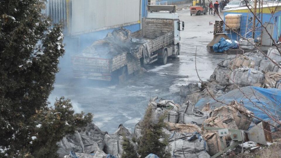 Bilecik'te feci olay! Yaralılara özel giyimli ekipler müdahale edebildi