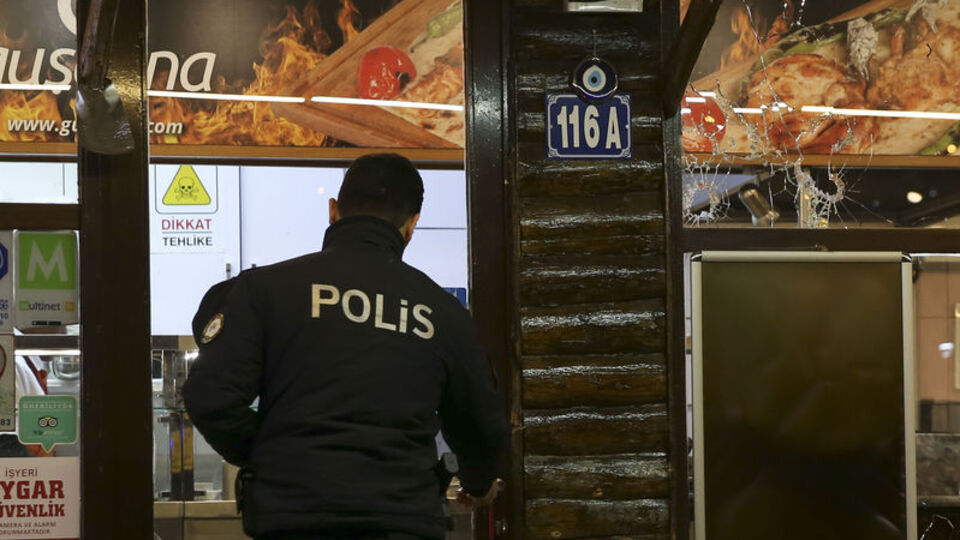 Et lokantasında hesaba 'pompalı'yla itiraz ettiler!