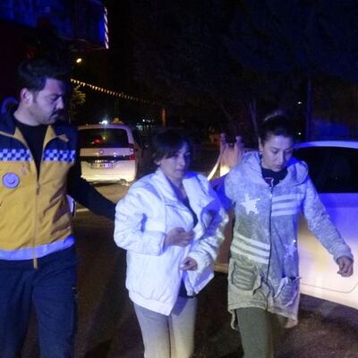 Kahraman kedi, sahibini yangından kurtardı