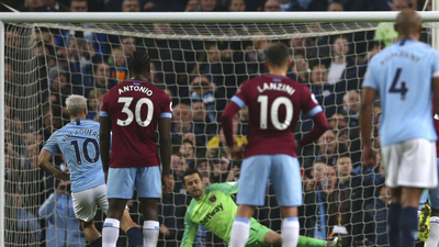 Manchester City tek golle