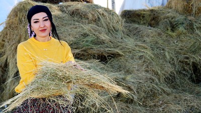 Üniversite mezunu Meryem köyüne muhtar adayı oldu