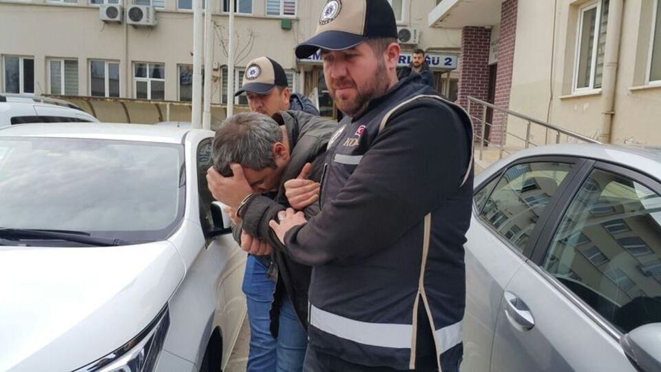 Bursa'da akılalmaz olay! 33 kişiyi kandırdı! 165 yıl istendi!