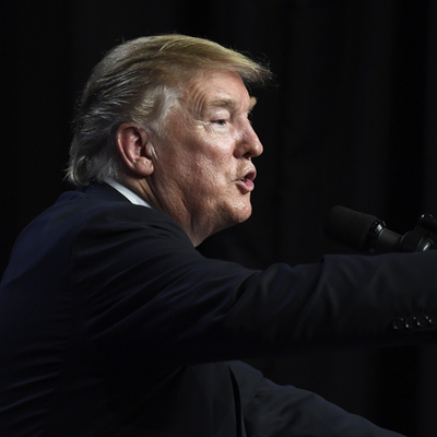 Trump'a Vietnam'da 'yalan' şoku!