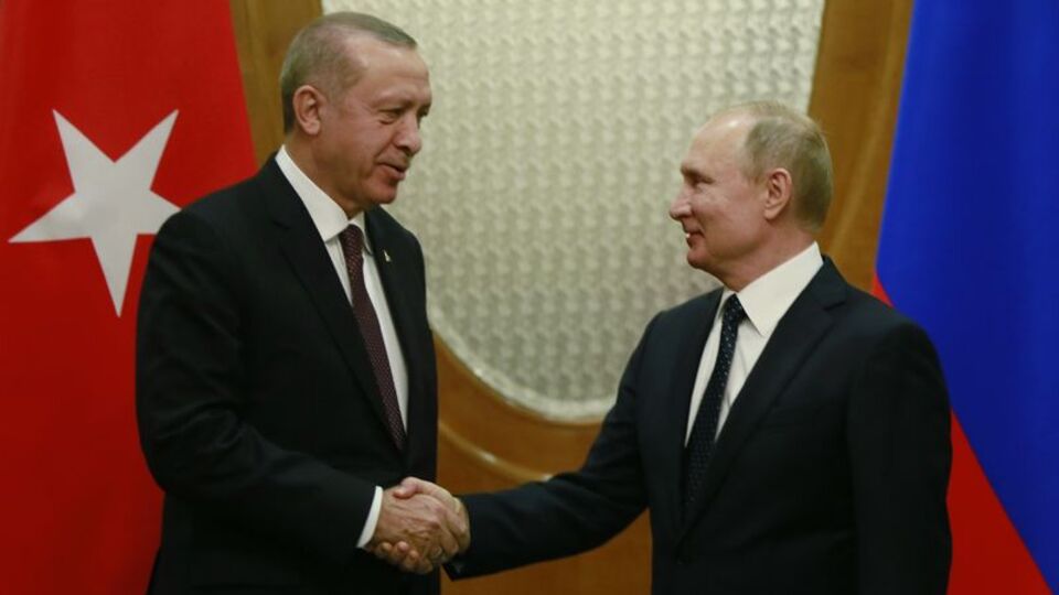 Le Monde: Türkiye ile Rusya güven ilişkisi kurdu!