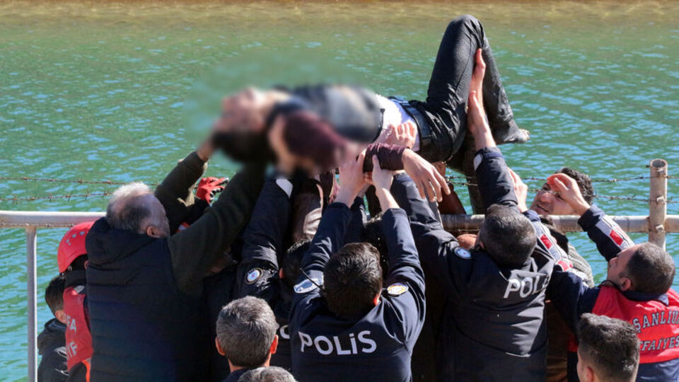 Kurtarmak istediği arkadaşı boğuldu! O yoğun bakımda!