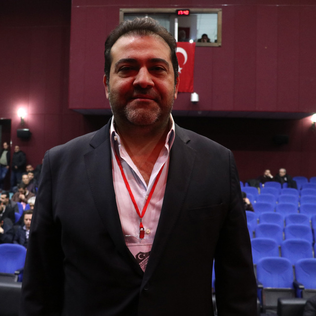 Elazığspor'da kulüp başkanı Selçuk Öztürk oldu