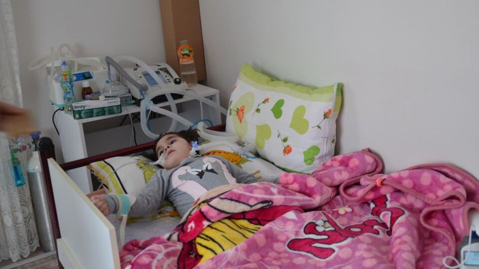 Tek istekleri kızları için bir jeneratör