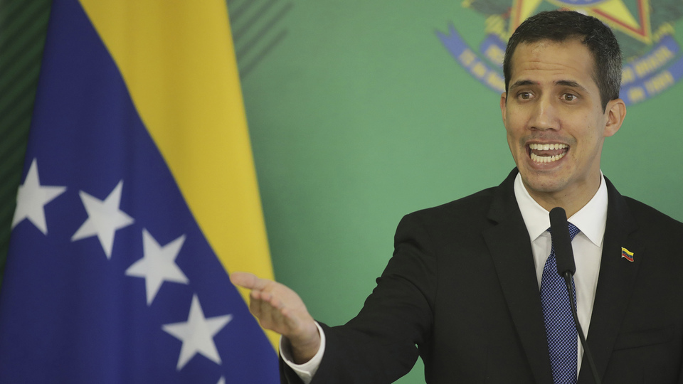 Guaido: Askeri müdahale paket servis değil!