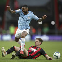 City maç fazlasıyla lider