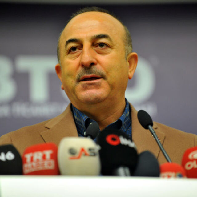 Bakan Çavuşoğlu'ndan patriot füzeleri açıklaması