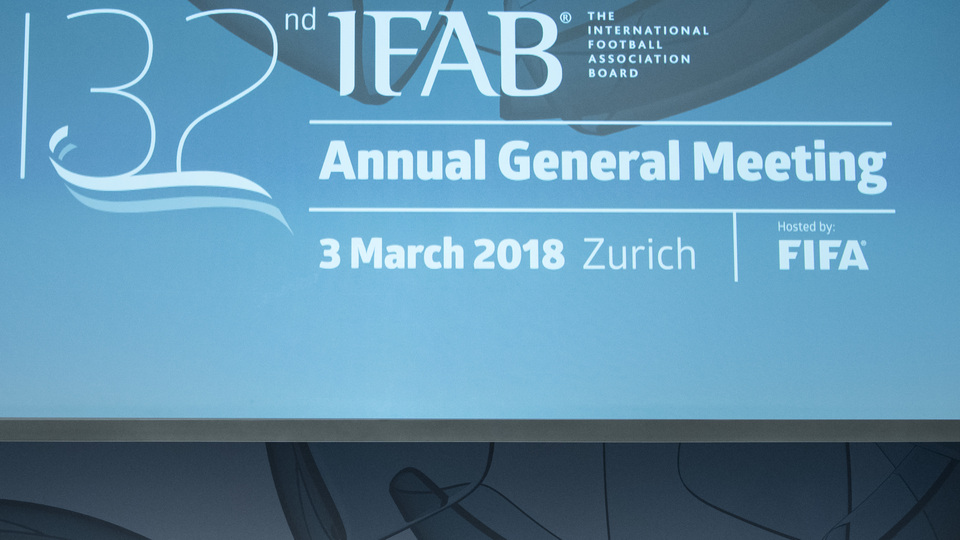 IFAB'dan futbola yeni kurallar