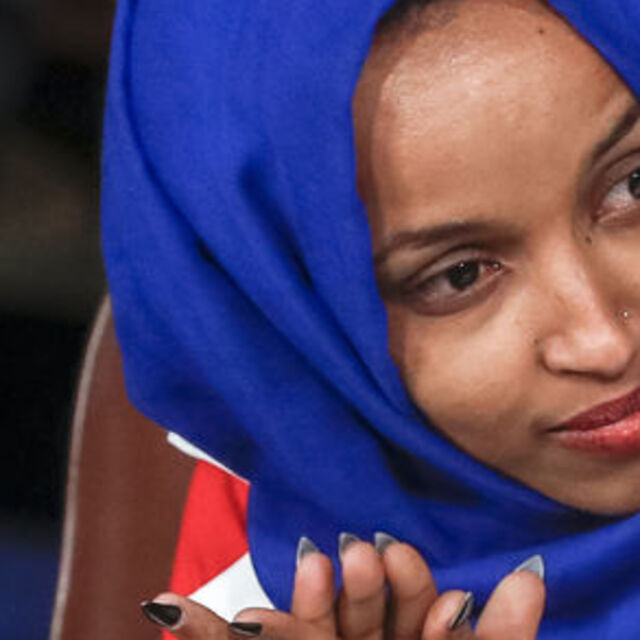 Cumhuriyetçilerden Ilhan Omar'a "terörist" benzetmesi