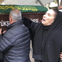 Ünlü şarkıcının acı günü