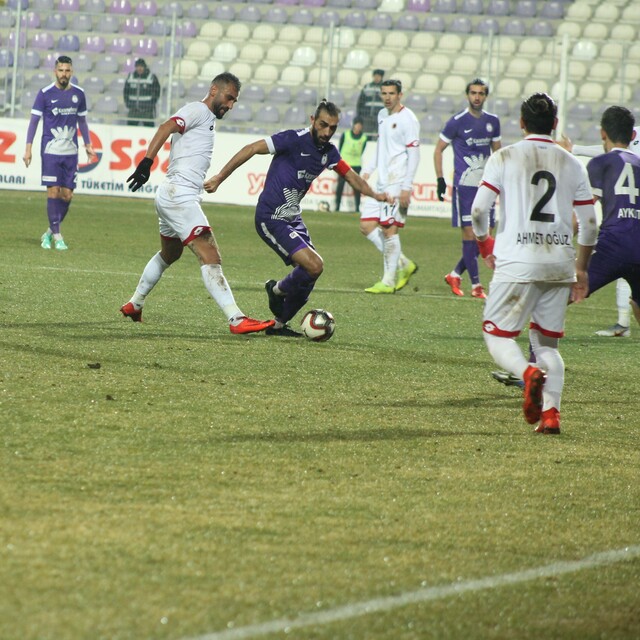 Afyon'da gol sesi çıkmadı!