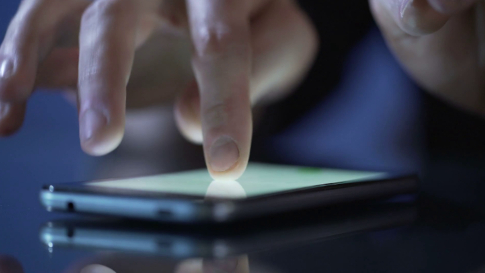 Ekranı bile katladılar ama hala bu özelliğe bakılıyor!