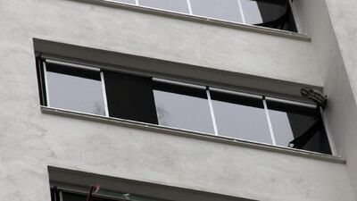 11. katta korkunç olay! Polise kapıya gelince öğrendi