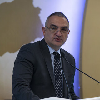 Dizi ihracatında Hollywood'a rakip olduk