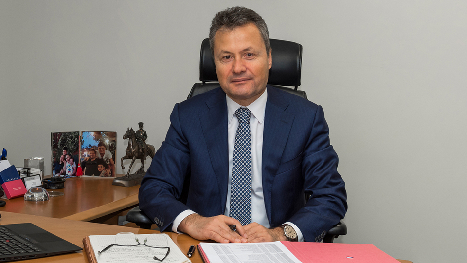 Acıbadem sağlık grubu Güney'e emanet