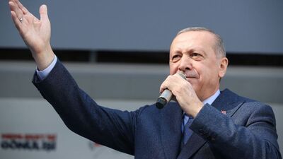 Cumhurbaşkanı Erdoğan: "Bu adam sokak kabadayısı"