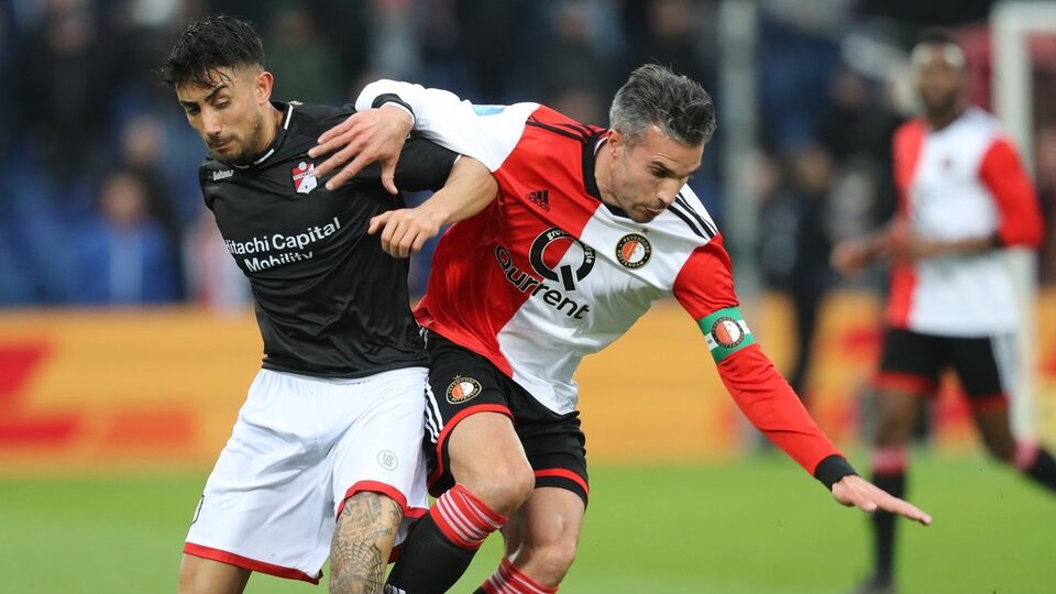 Van Persie'den hat-trick