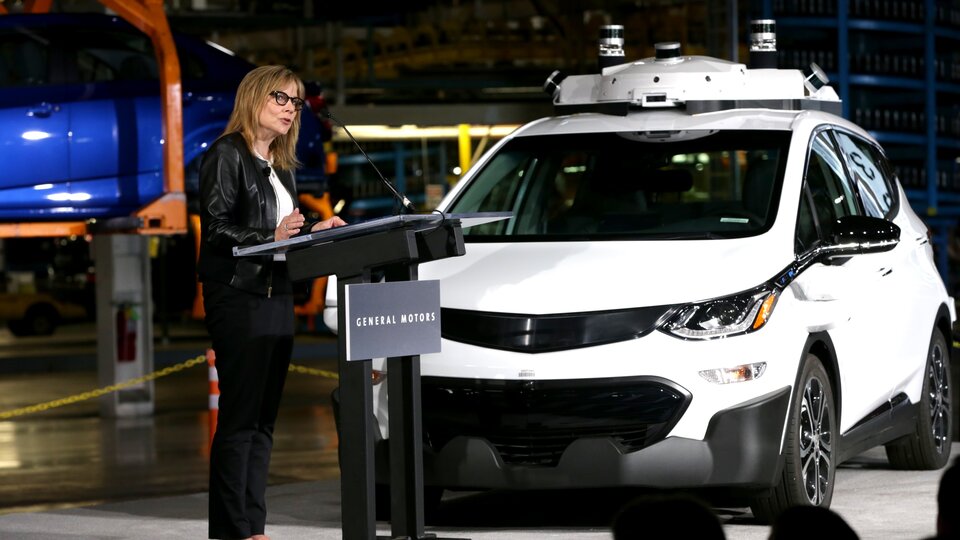 Otomotiv devi birer birer fabrika kapatıyor