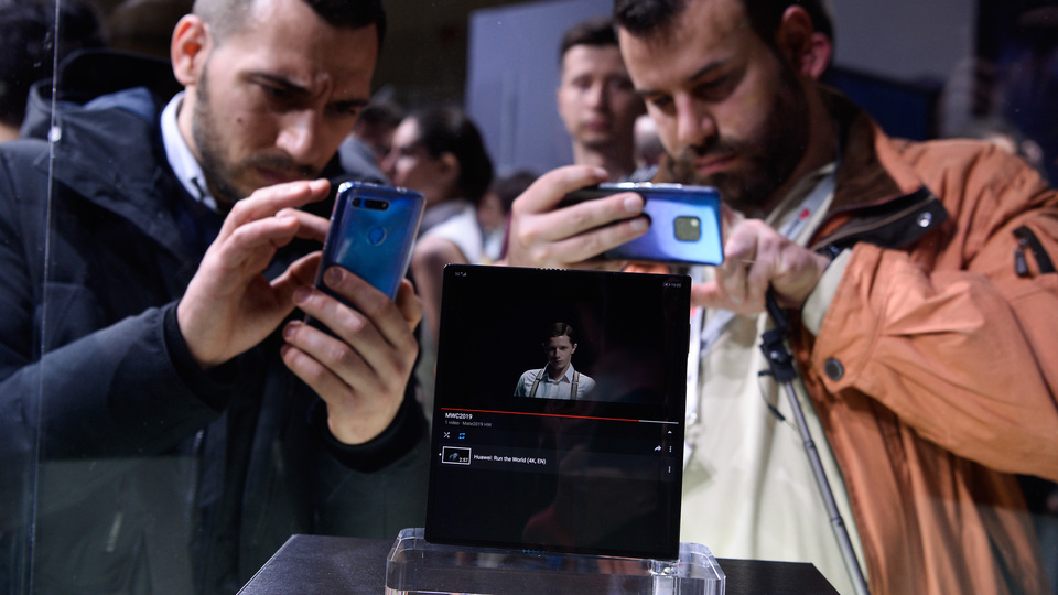 Huawei dava açıyor... Artık mahkemede görüşecekler!