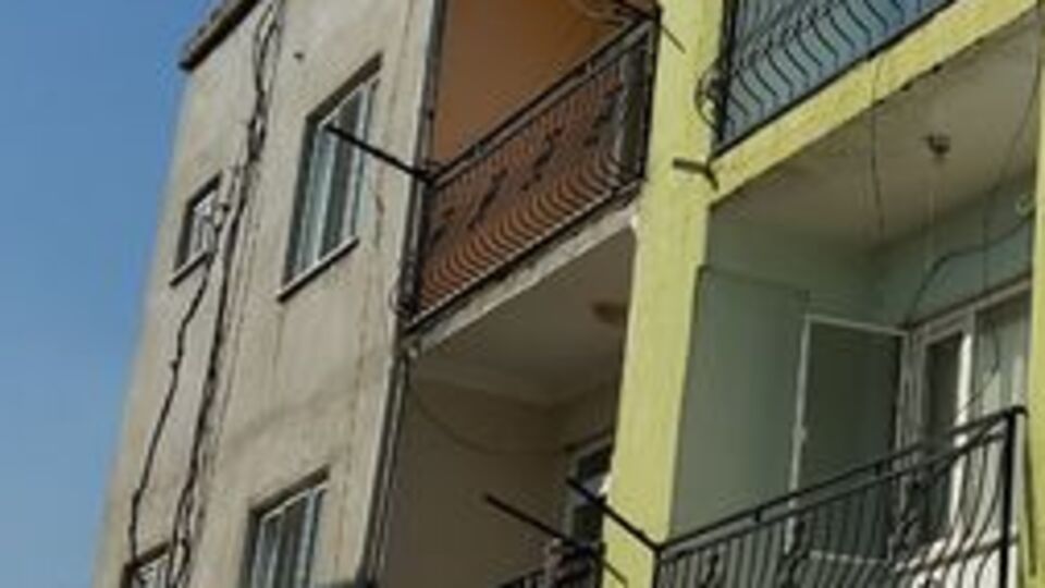 Balkondan düşen kadının kocası tutuklandı!