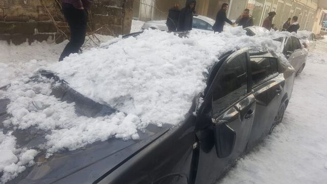 Her şey dakikalar içinde oldu! Peş peşe 10 araç bu hale geldi