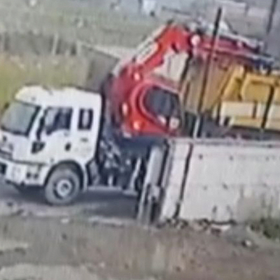 Hırsızlar iyice abarttı! Vinç bile kullandılar... Pahada hafif yükte ağır!