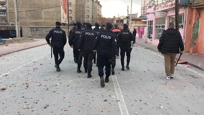 Konya'da hareketli saatler! 200 polis müdahale etti...