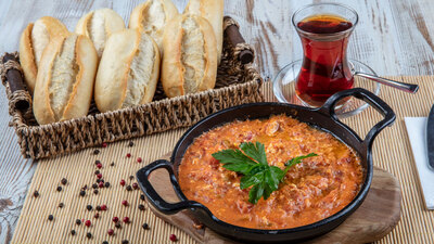 Menemen soğanlı mı olur soğansız mı? Tartışma ABD'ye sıçradı