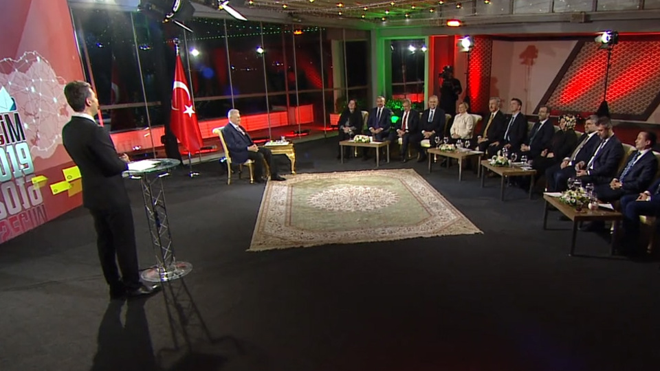 Binali Yıldırım, adaylarla Habertürk'te buluştu