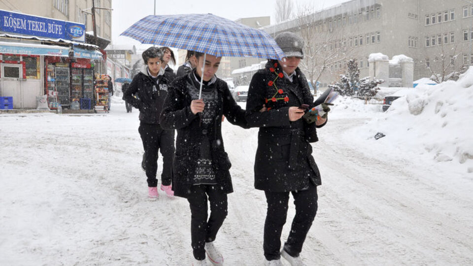 Eğitime kar engeli!