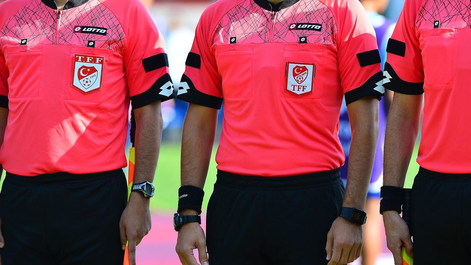 Başakşehir - Fenerbahçe maçının hakemi açıklandı