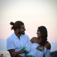 "Eşim adap dışı rollerde oynayamaz"