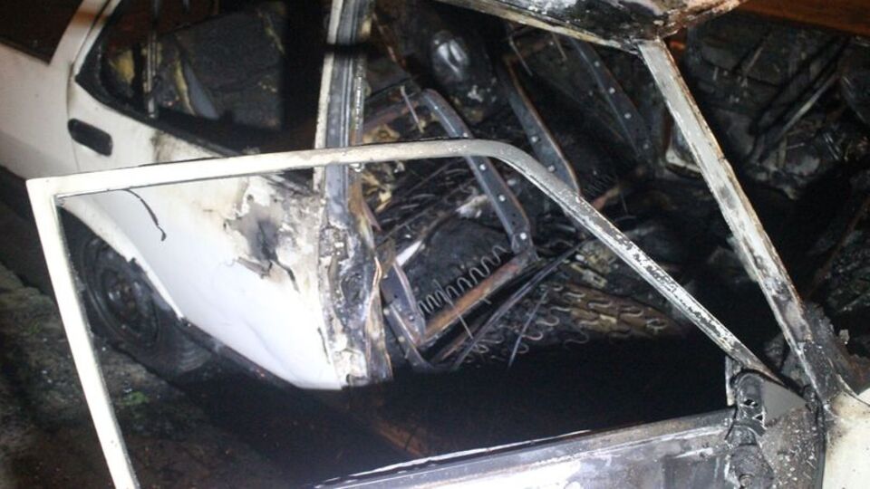 İstanbul'da bir araç kundaklandı