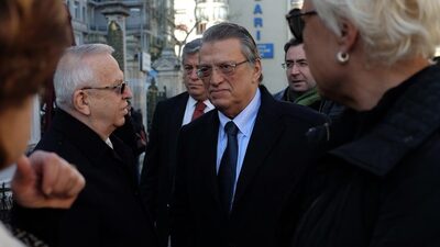 Mesut Yılmaz kimdir?